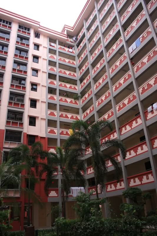 695 Jurong West Central 1