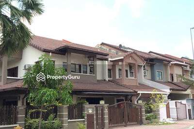 - Atilia @ Ara Damansara