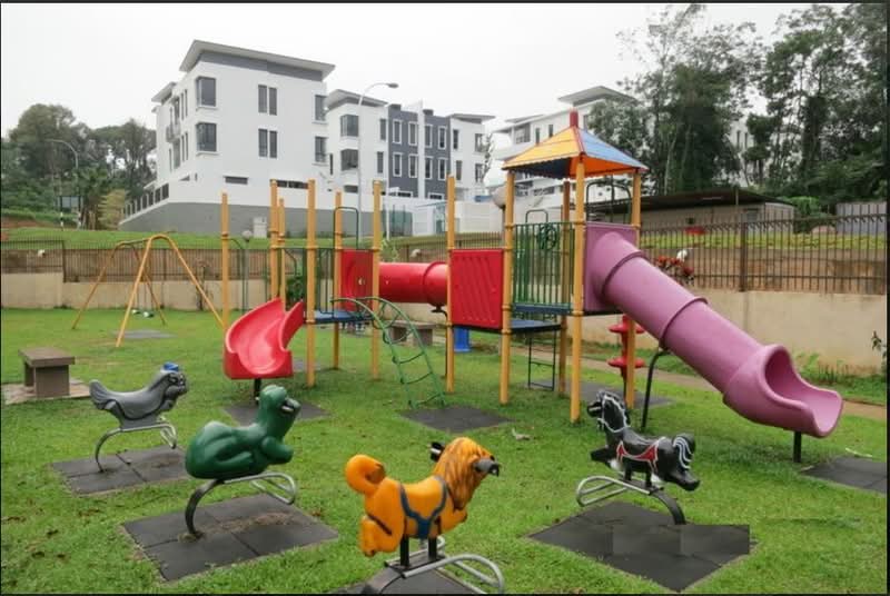 Terraced House for Sale in Serdang (Seri Kembangan) - Aivin Thoong - PropertyGuru.com.my