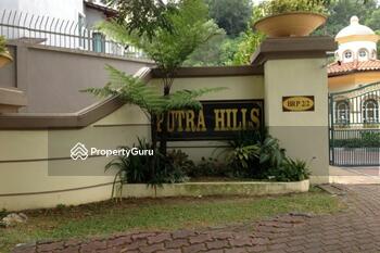 Putra Hill