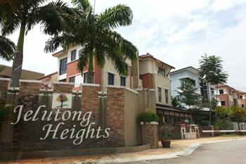Jelutong Heights