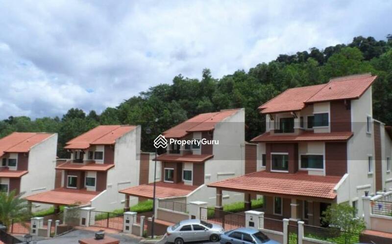Puncak Bukit Utama #0