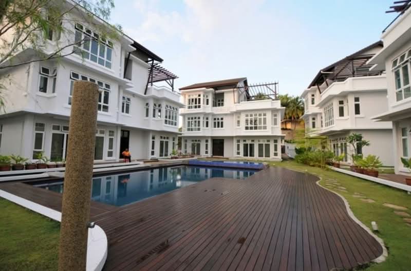 The First 6 - iProperty.com.my