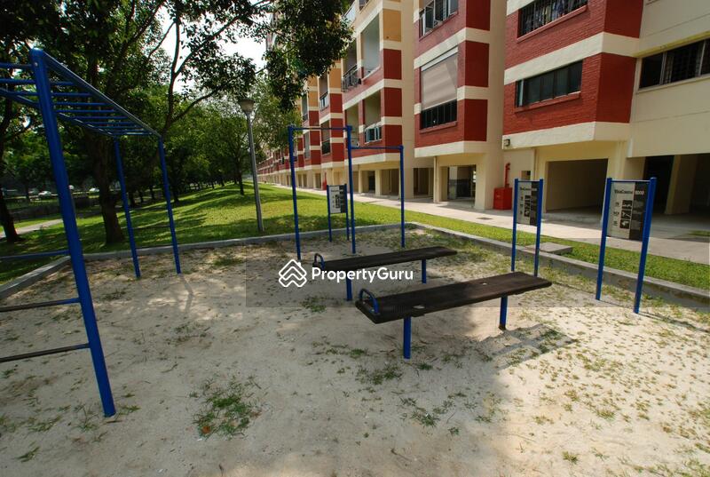 For Rent - 409 Jurong West Street 42