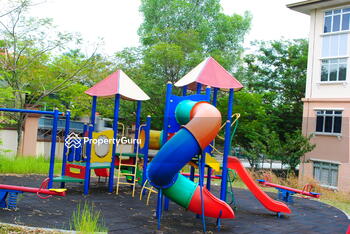 D'shire Villa