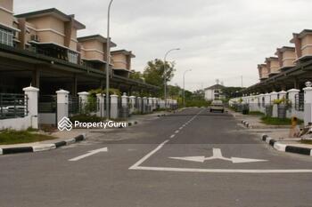 Pantai Avenue