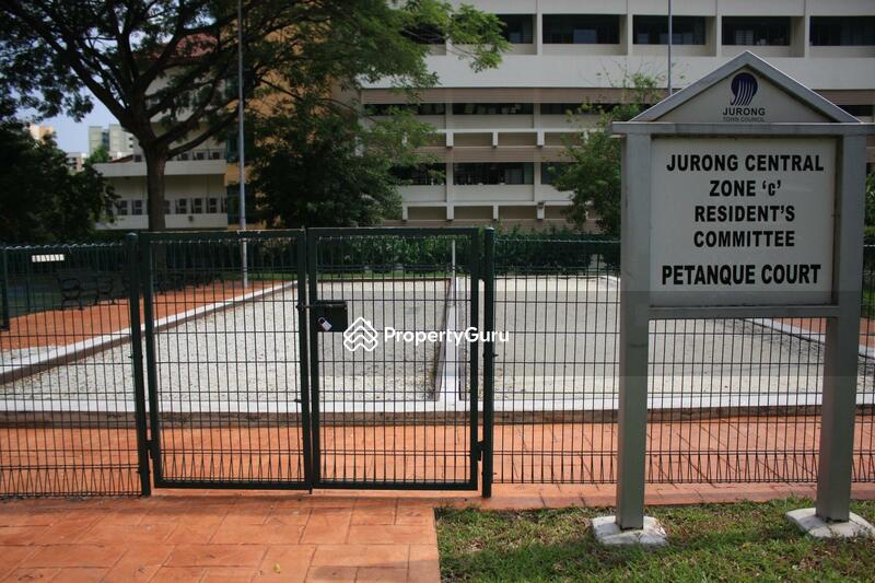 511 Jurong West Street 52 #0