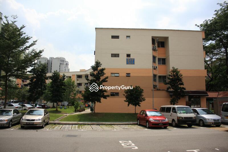 For Sale - 517 Jurong West Street 52