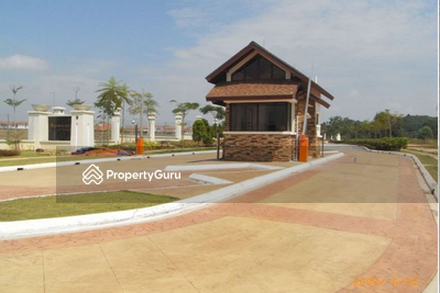 - Perdana Lakeview West