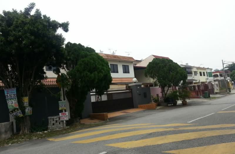 Flat for Sale at Taman Batu - Noraini Dahan - PropertyGuru.com.my