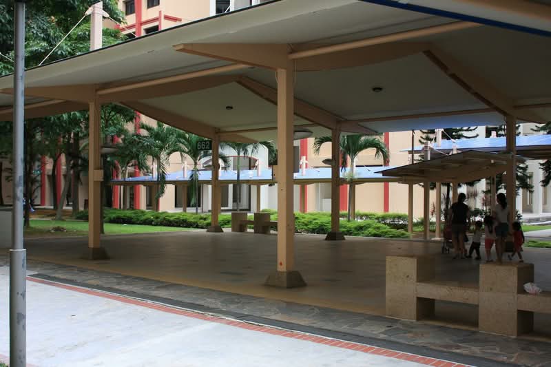 For Rent - 662 Jurong West Street 64