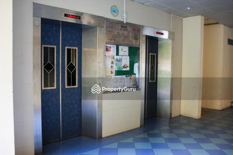 For Rent - 664C Jurong West Street 64