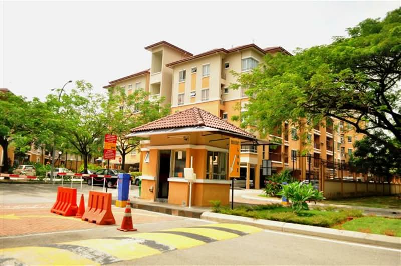Lakes Condominiums / Pangsapuri Tasik - iProperty.com.my