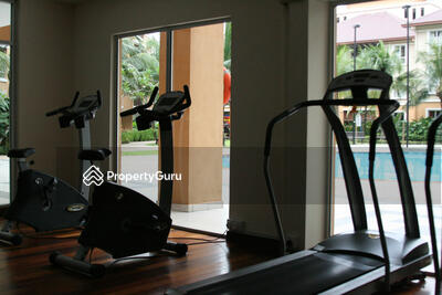 - Lakes Condominiums / Pangsapuri Tasik