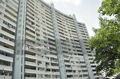  - Crescent Court