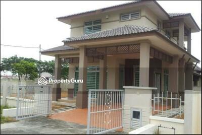 - Dedaun Bungalow Village