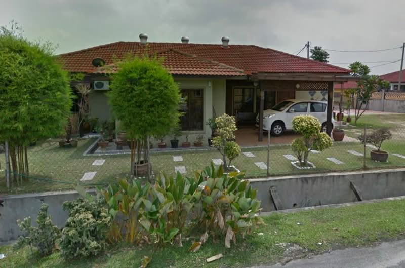 Bungalow for Sale in Bandar Putra Permai (Seri Kembangan) - Abdul Qadir - PropertyGuru.com.my