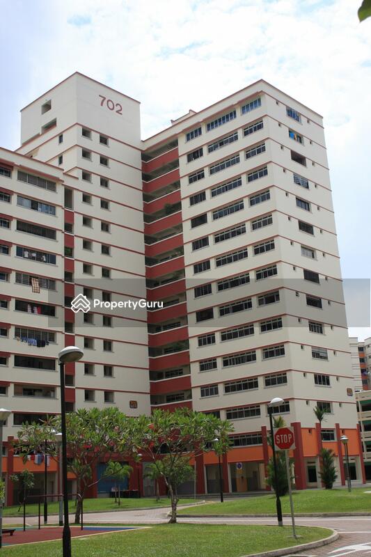 702 Jurong West Street 71 #0