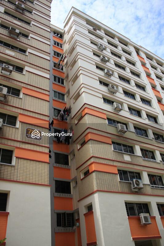 705 Jurong West Street 71 #0