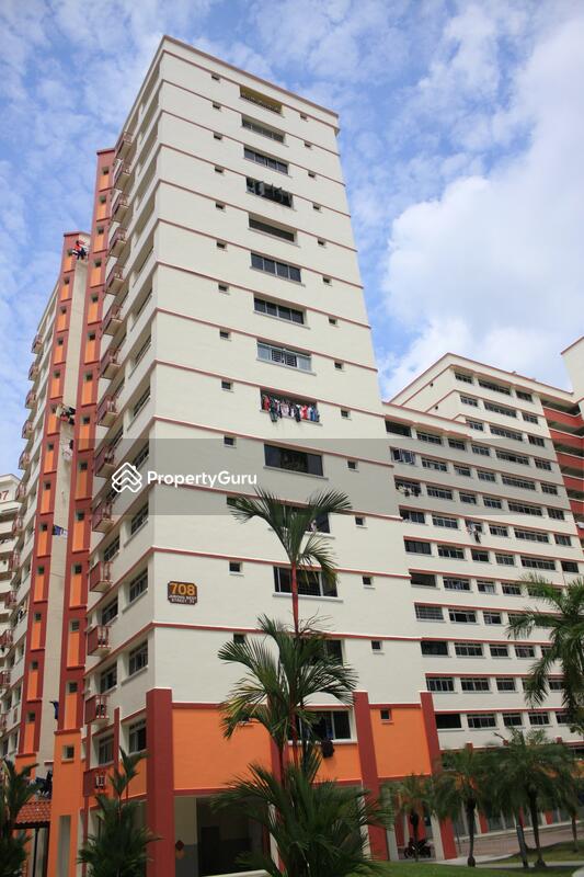708 Jurong West Street 71 #0