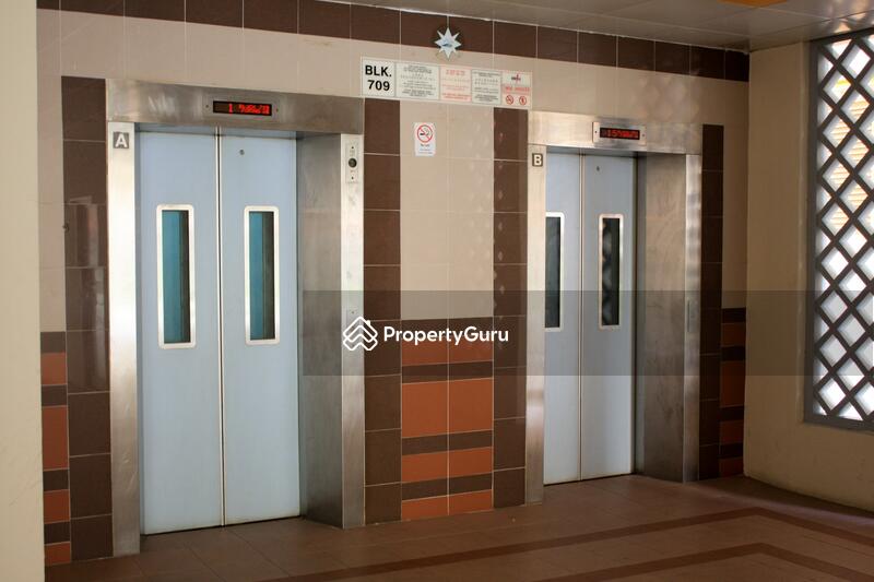For Rent - 709 Jurong West Street 71