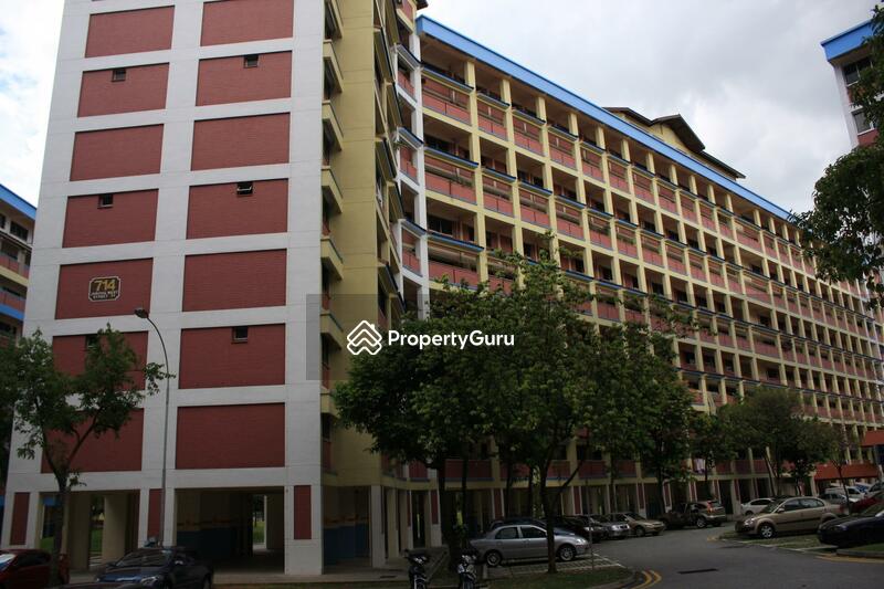 For Sale - 714 Jurong West Street 71