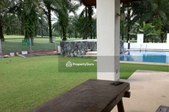 Untuk Dijual - Pinggiran Golf