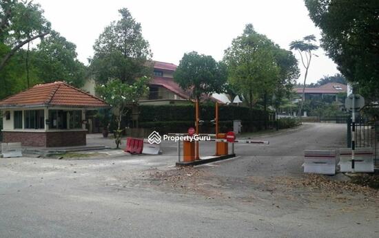 Untuk Dijual - Pinggiran Golf