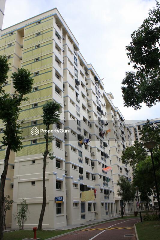 758 Jurong West Street 74 #0