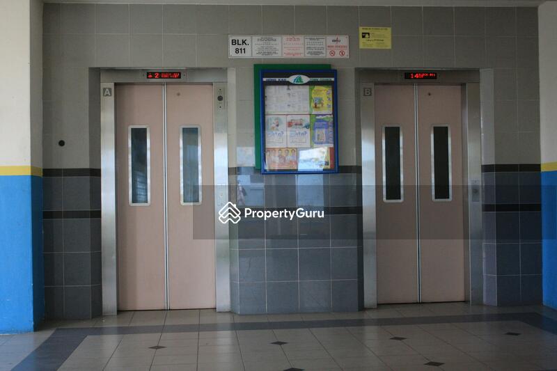 811 Jurong West Street 81 #0