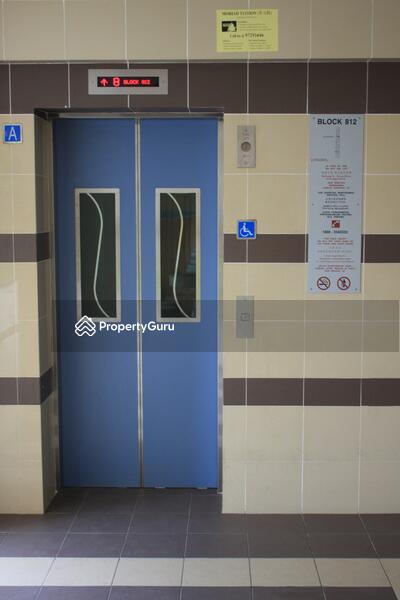 For Rent - 812 Jurong West Street 81
