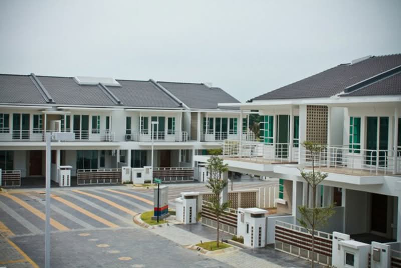 Terraced House for Sale in Sungai Ara (Penang) - Zhonl Saw Boon Loong - PropertyGuru.com.my