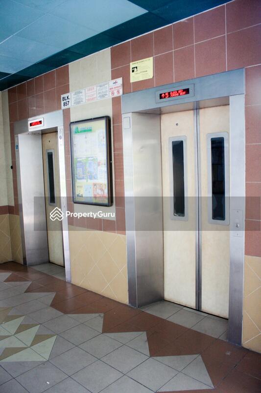 857 Jurong West Street 81 #0