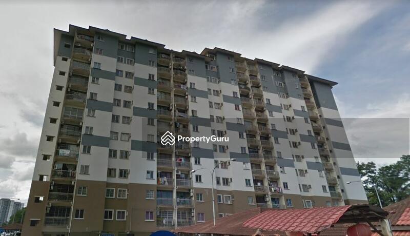 Putri Ria Apartment #0