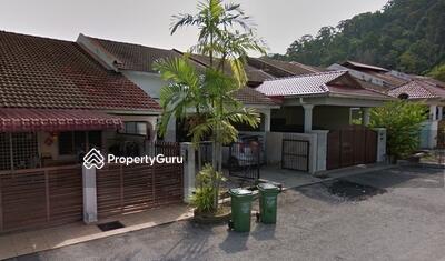 - Taman Desa Anggerik