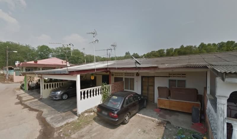Agricultural Land for Sale in Kampung Sri Parit (Lukut) - Y.H. Lee - PropertyGuru.com.my