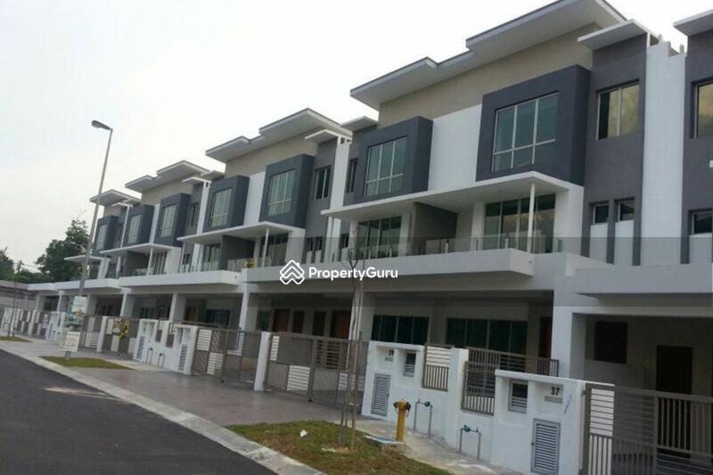 Amanria Residence di Puchong Rumah Teres Untuk Dijual/Disewa 