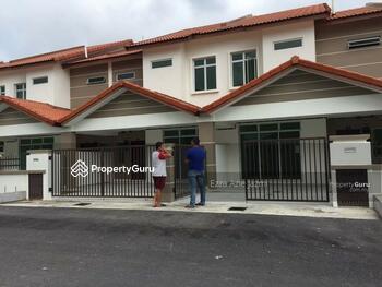 Taman Saujana Putra