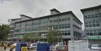  - Pusat Niaga Velodrom