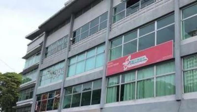 Pusat Niaga Velodrom - iProperty.com.my