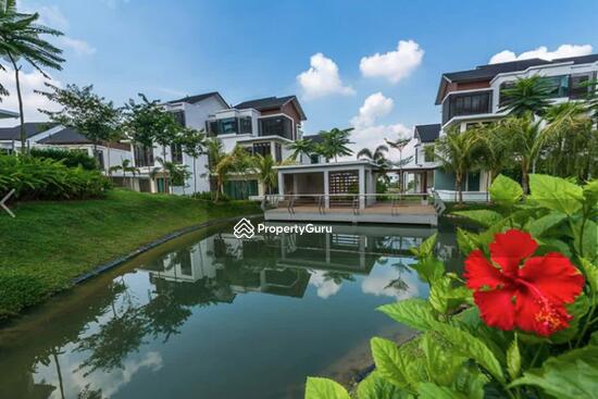 Untuk Disewa - Mozart, Symphony Hills