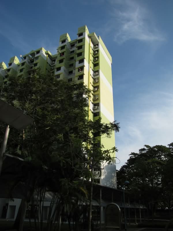 33 Marine Crescent