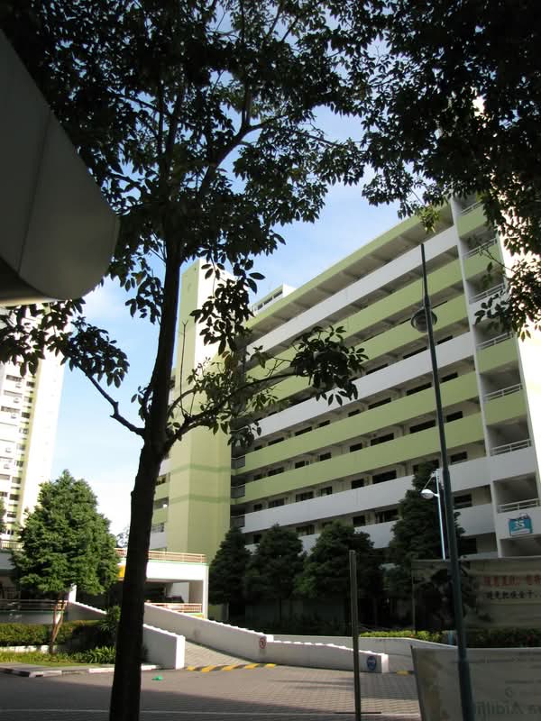 35 Marine Crescent