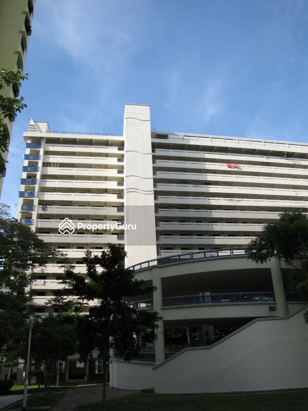 17 Marine  Terrace HDB  Details in Marine  Parade 