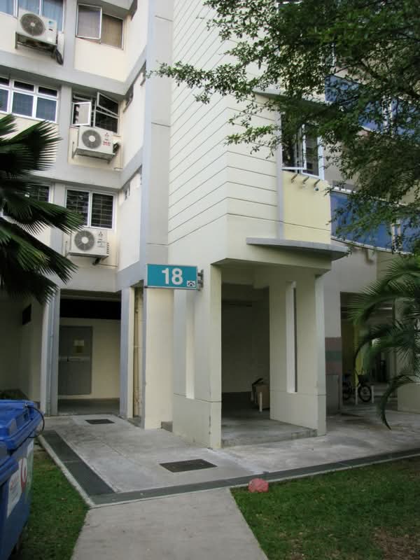 18 Marine Terrace