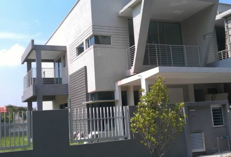 Paragon 93 - iProperty.com.my