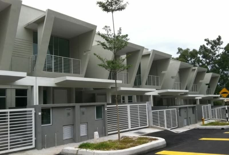 Paragon 93 - iProperty.com.my