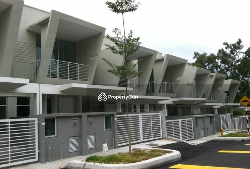 For Sale - Paragon 93