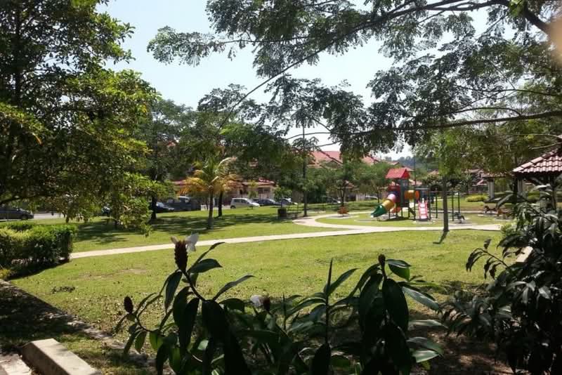 Bayu Parkville (Townhouse) for Sale/Rent, 2024