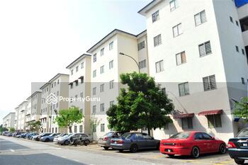 Puchong Utama Court 1